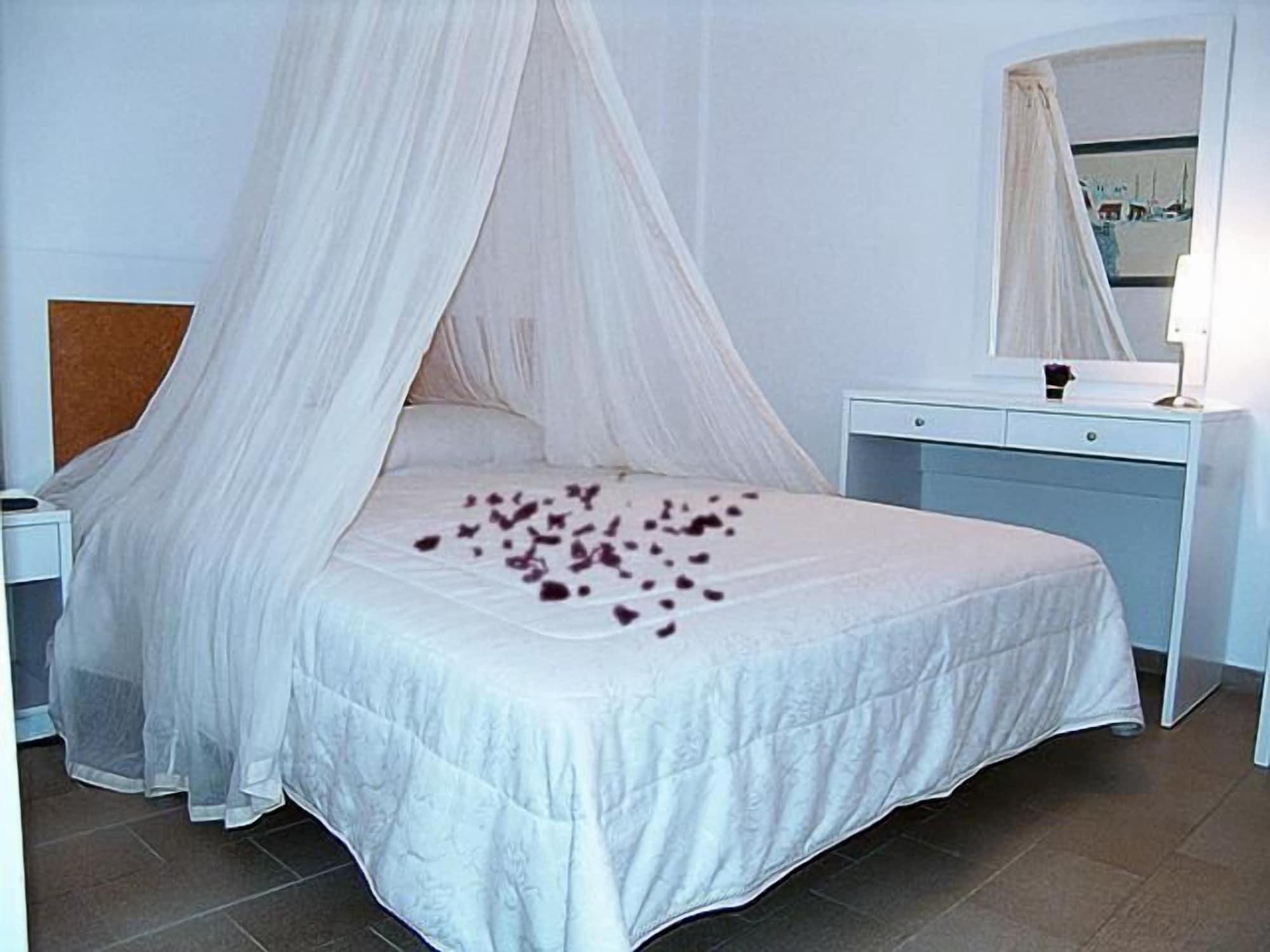 Nauma Paros Design Boutique Hotel Náoussa Extérieur photo
